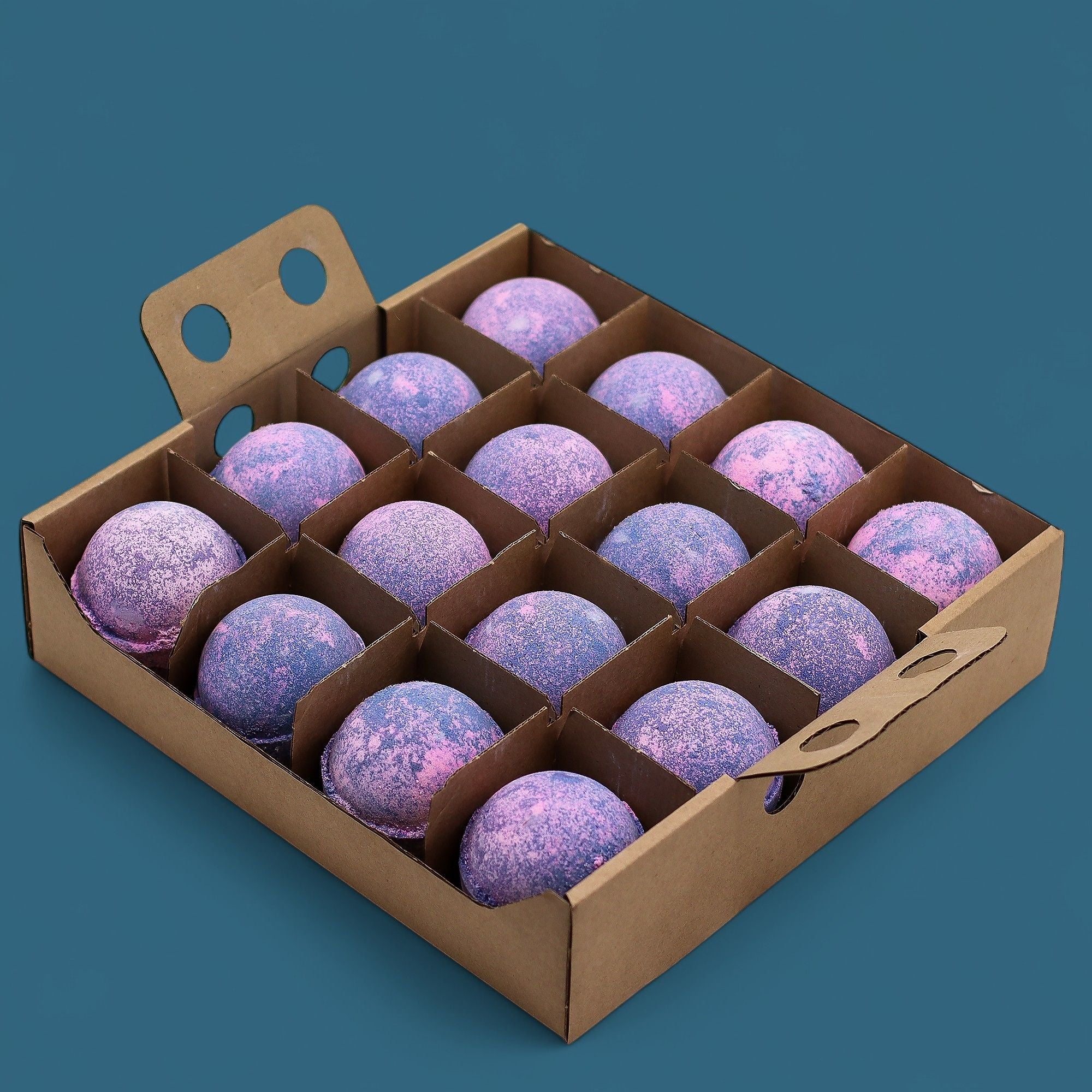Yorksire Violet Bath Bomb - 180g